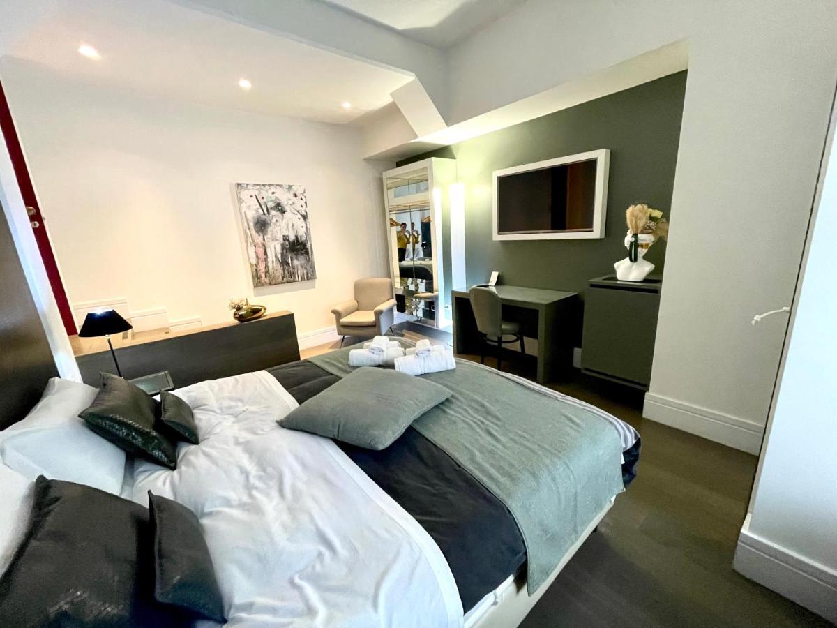 Xenia Luxury Rooms Reggio Calabria Exterior photo
