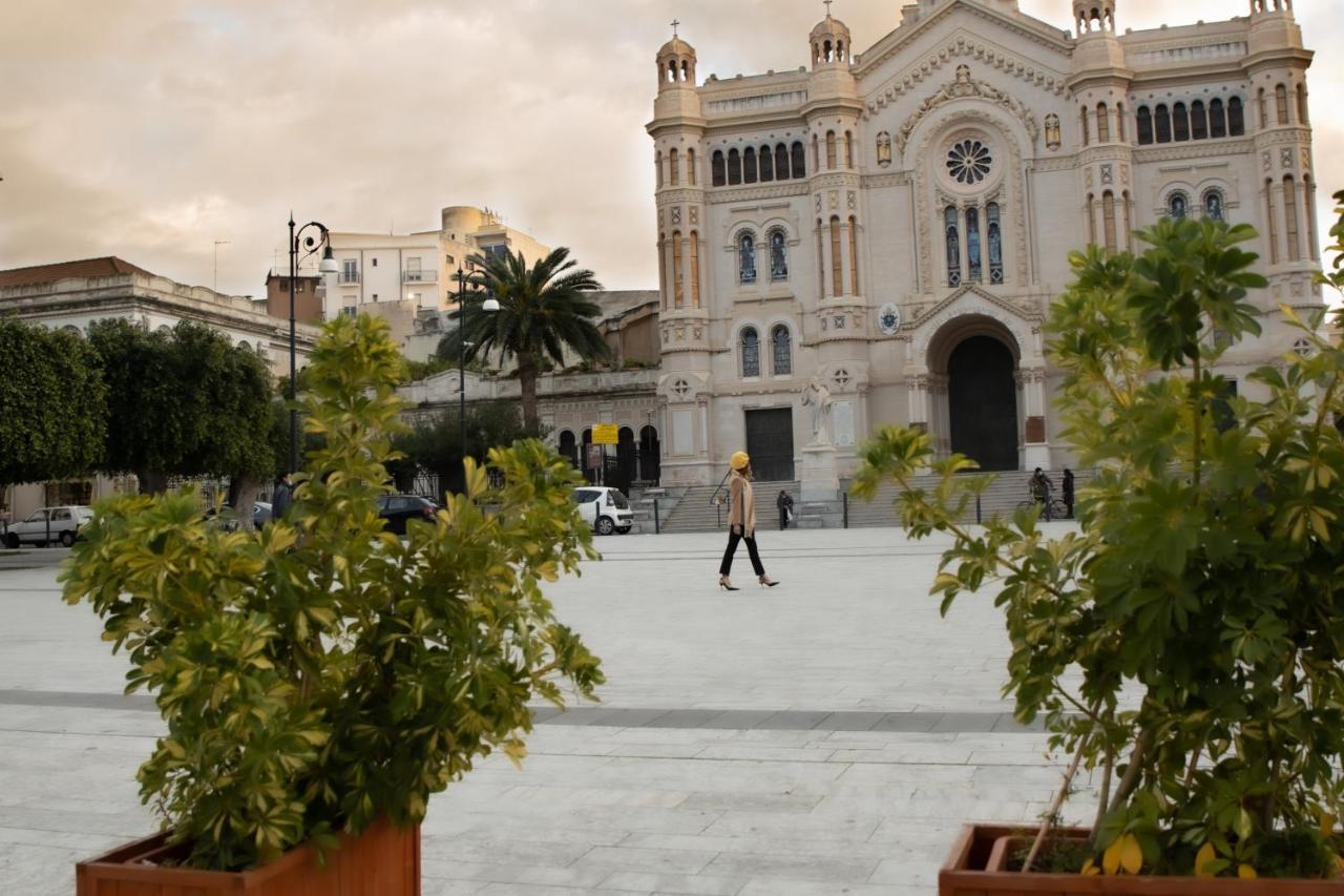 Xenia Luxury Rooms Reggio Calabria Exterior photo