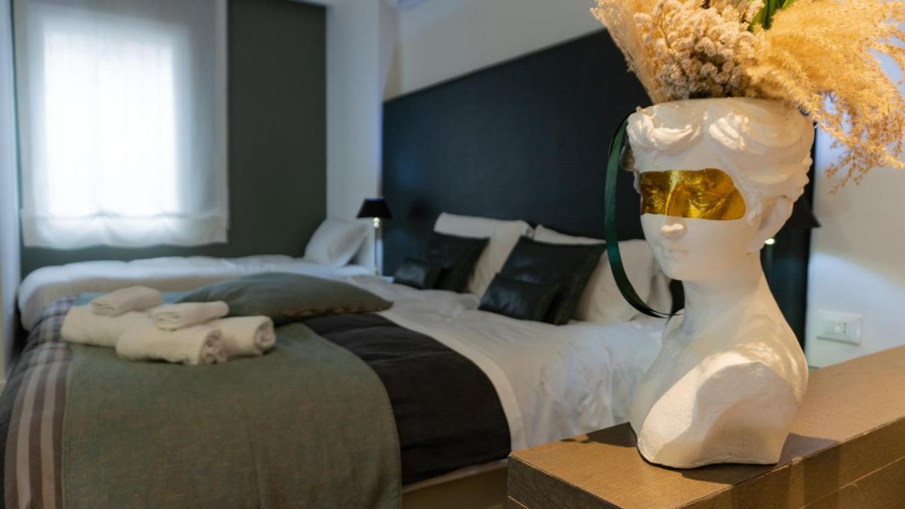 Xenia Luxury Rooms Reggio Calabria Exterior photo